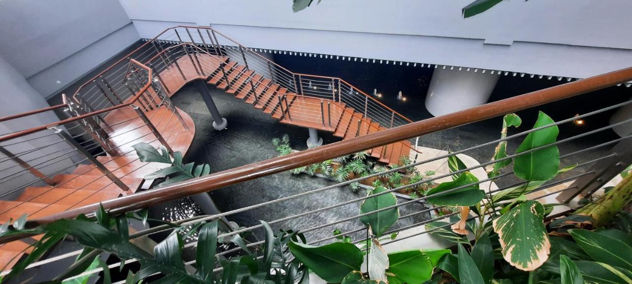 Stylish&Comfort Unit With Balcony In Air Makati Makati City Exteriér fotografie